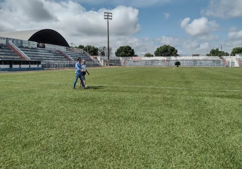 Adequação estádio