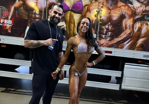 Fisiculturistas araçatubenses