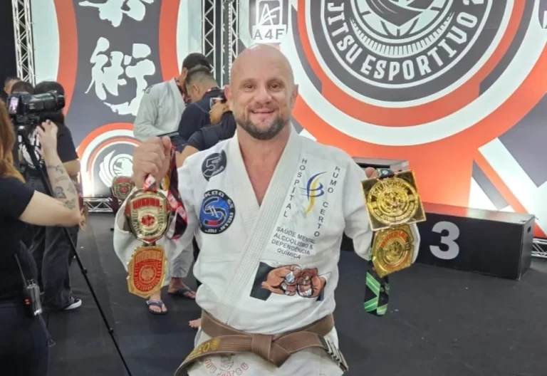 theo-magoga-conquista-4o-mundial-no-jiu-jitsu-e-segue-se-superando