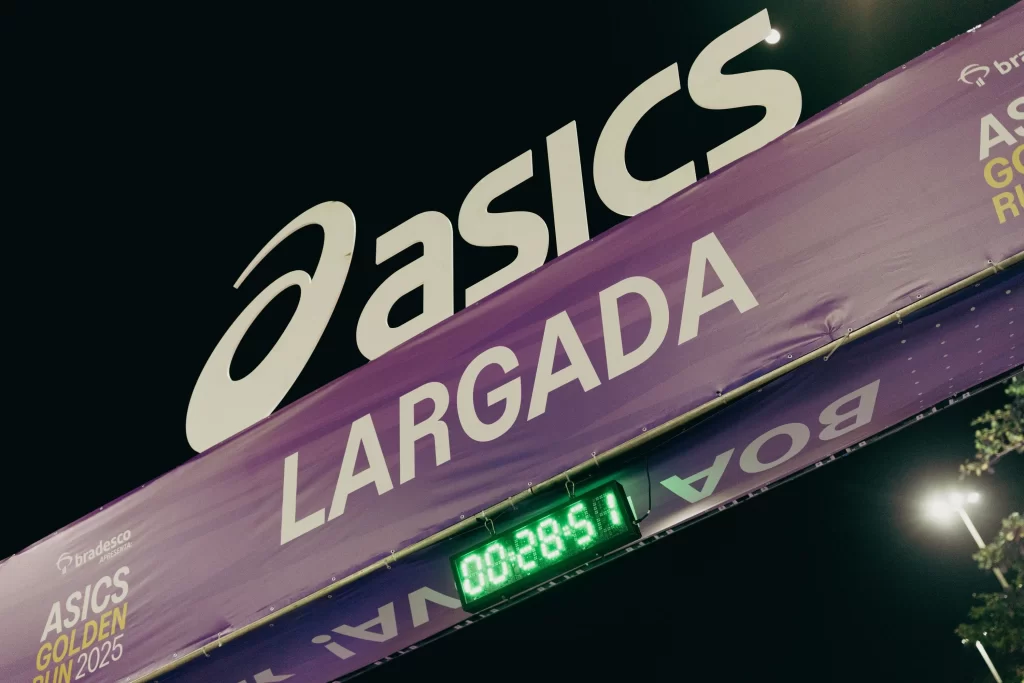 ASICS Golden Run