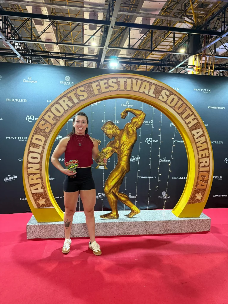Bi-Campeã do Arnold Classic